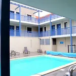 Le 225 Apartmán