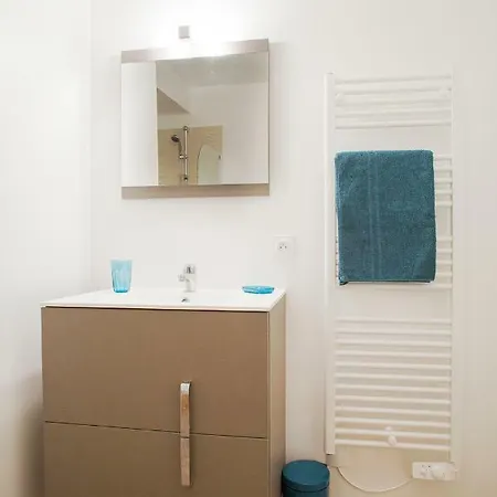 Le 225 ביסקארוס