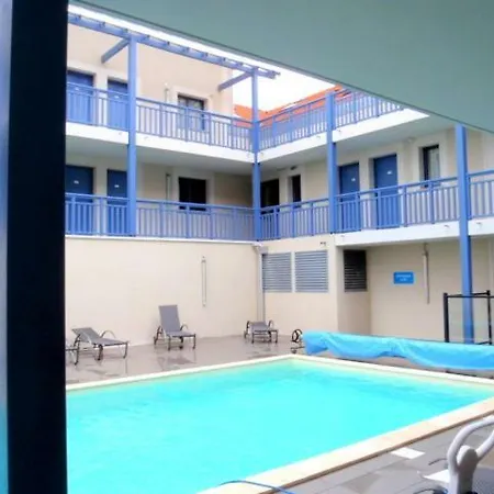 Le 225 Апартаменты